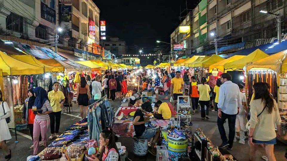 Krabi Walking Street
