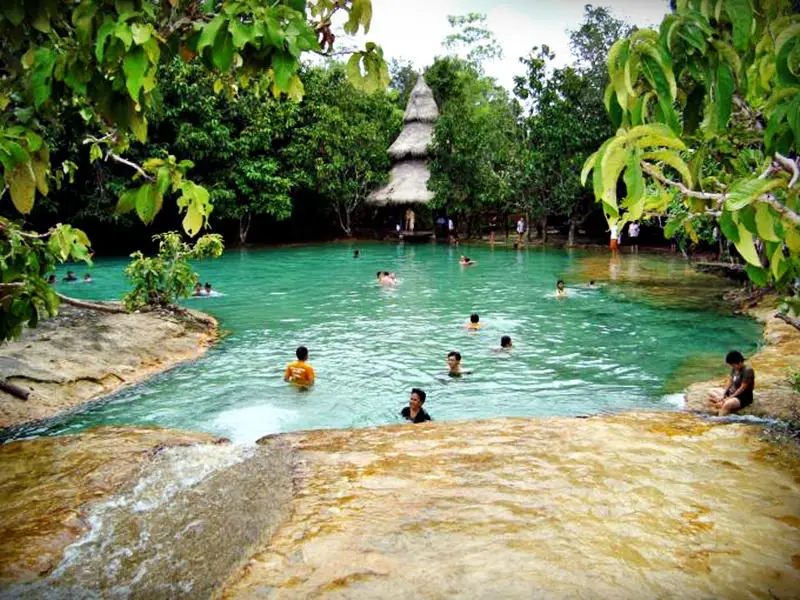 Khlong Thom Hot Spring Waterfall